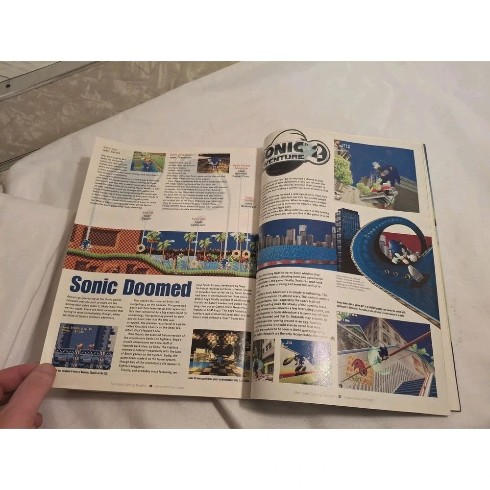 Electronic Gaming Monthly EGM #140 March 2001 Phantasy Star Online Sonic Alien